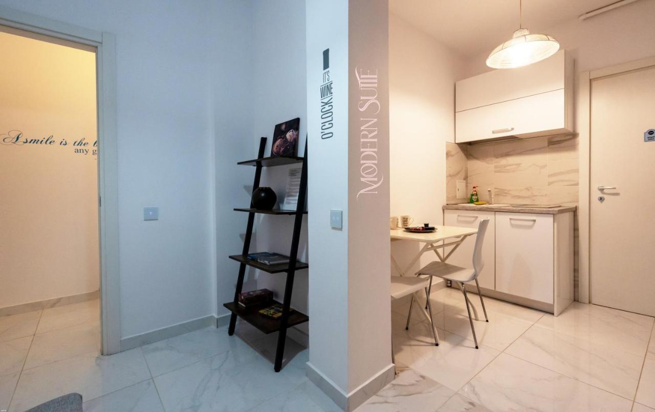 Maera Suites Central Бухарест Экстерьер фото