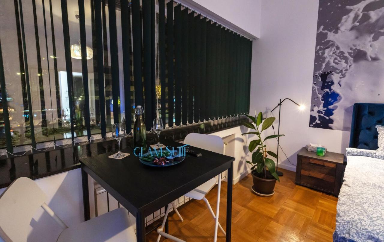 Maera Suites Central Бухарест Экстерьер фото
